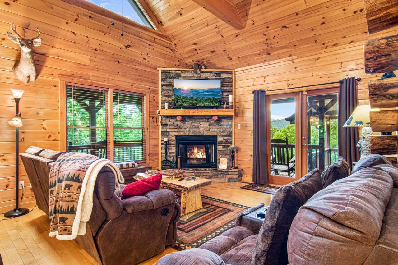 Incredible Views! - Pet Friendly - Aska Adventure Area - Bearfoot Bungalow Blue Ridge Extérieur photo