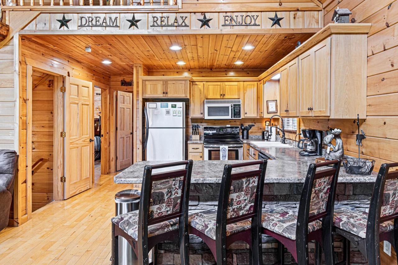Incredible Views! - Pet Friendly - Aska Adventure Area - Bearfoot Bungalow Blue Ridge Extérieur photo