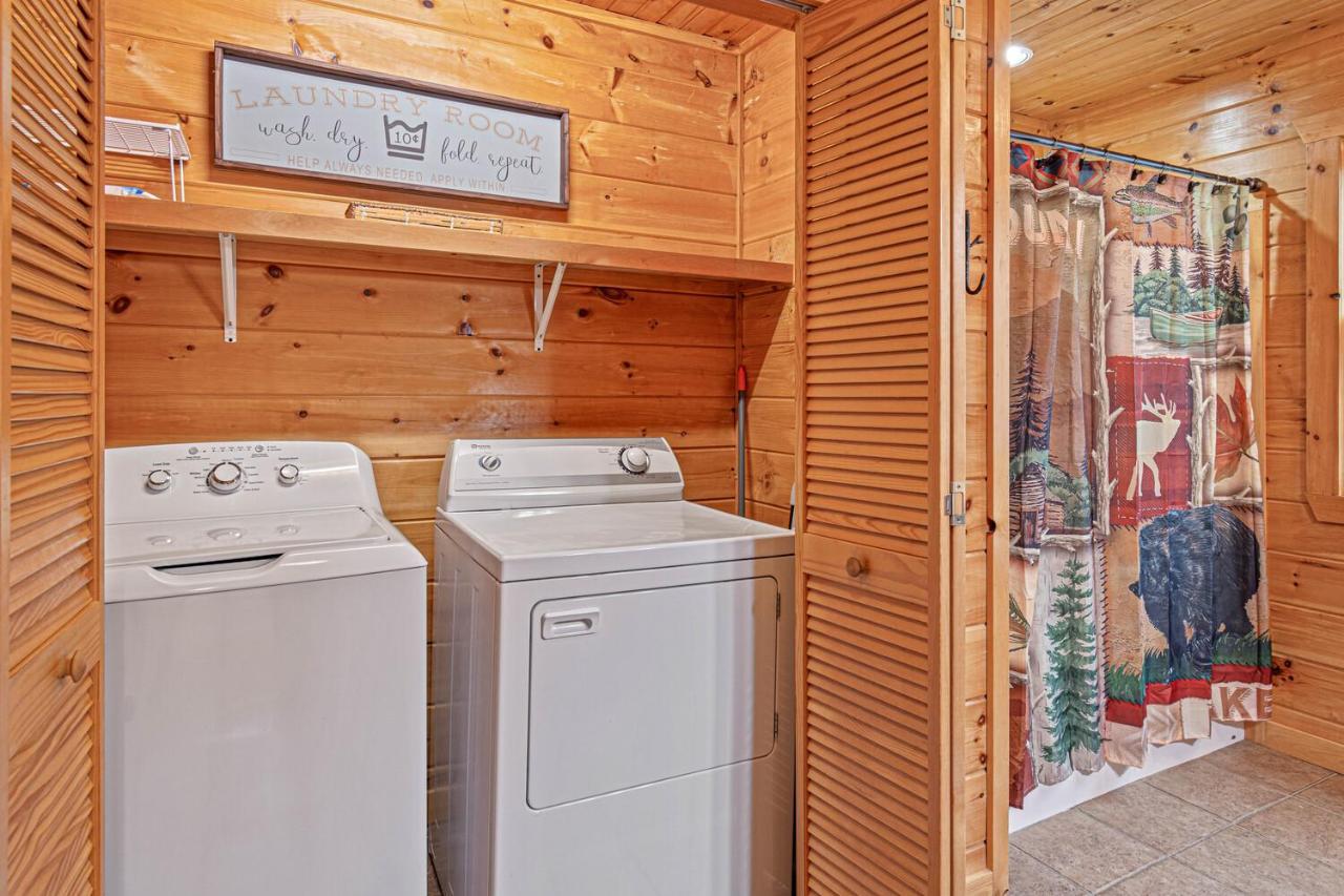 Incredible Views! - Pet Friendly - Aska Adventure Area - Bearfoot Bungalow Blue Ridge Extérieur photo