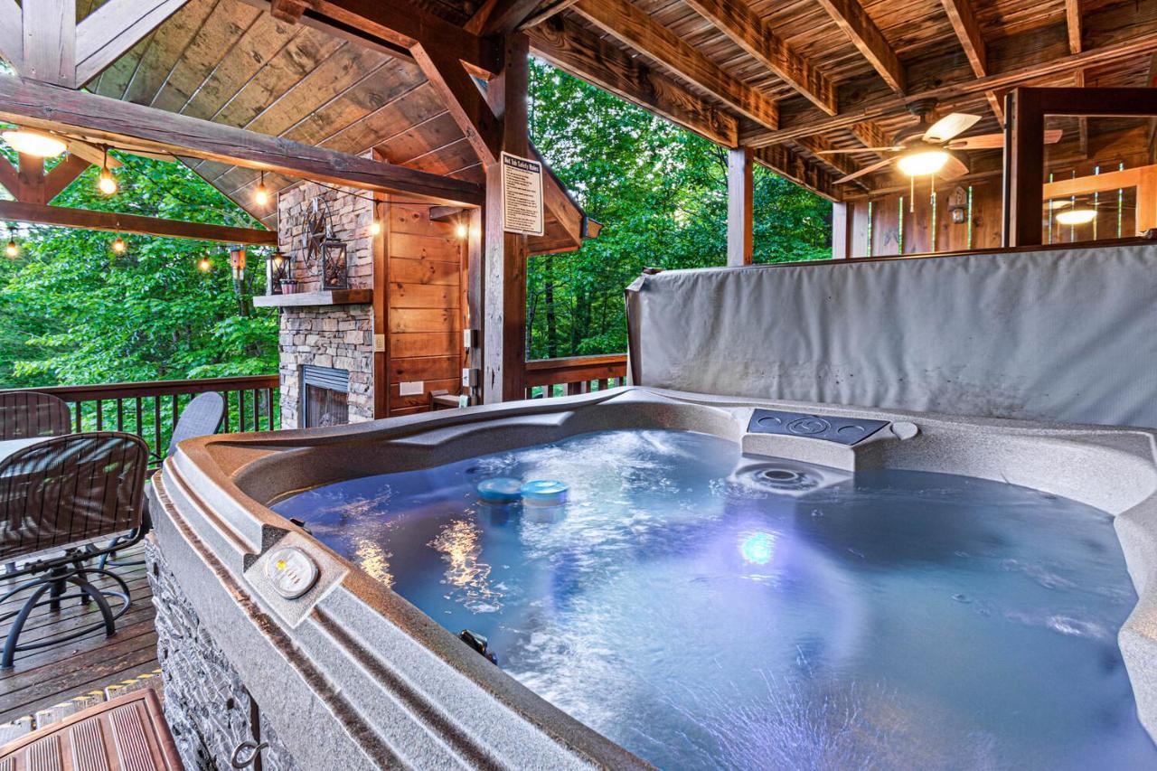Incredible Views! - Pet Friendly - Aska Adventure Area - Bearfoot Bungalow Blue Ridge Extérieur photo