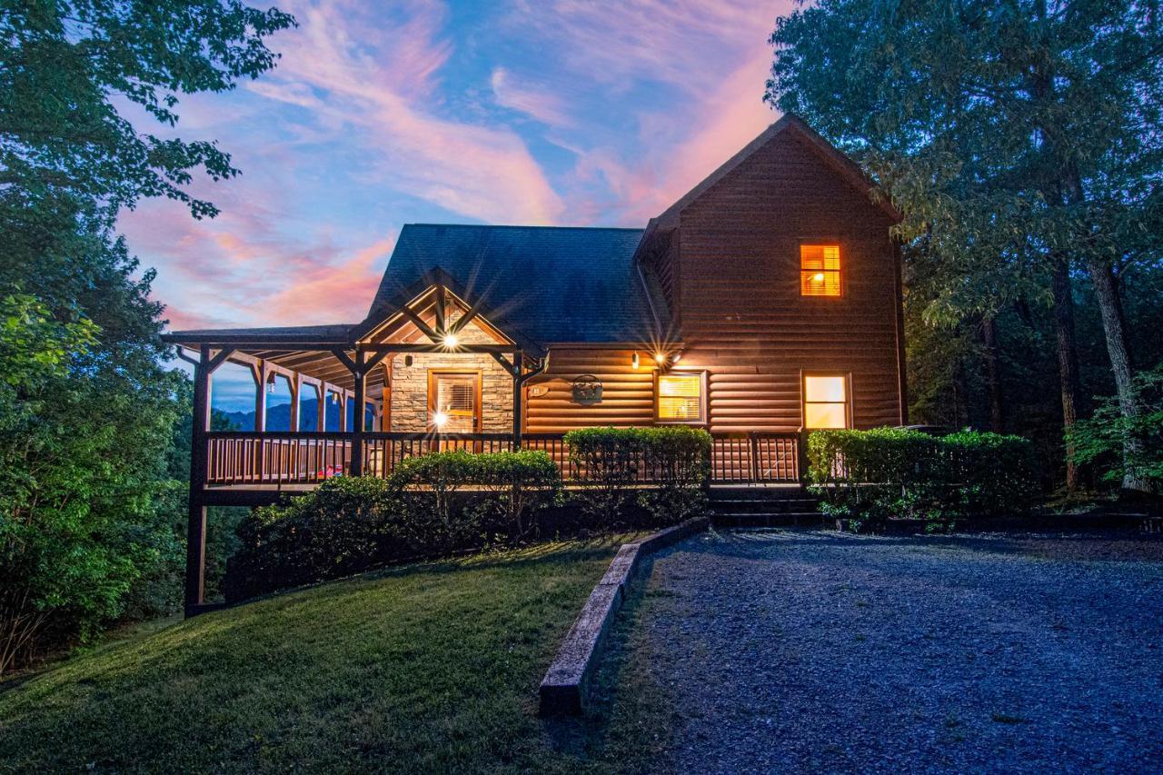 Incredible Views! - Pet Friendly - Aska Adventure Area - Bearfoot Bungalow Blue Ridge Extérieur photo