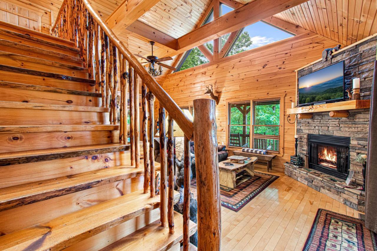 Incredible Views! - Pet Friendly - Aska Adventure Area - Bearfoot Bungalow Blue Ridge Extérieur photo
